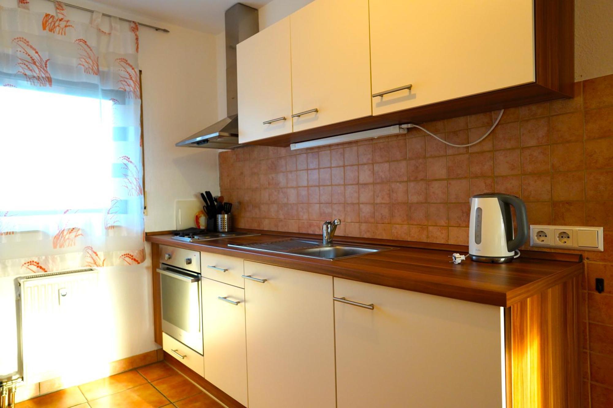 Grosse Ferienwohnung, Apartment In Leimen Wehome Komfort Exteriör bild