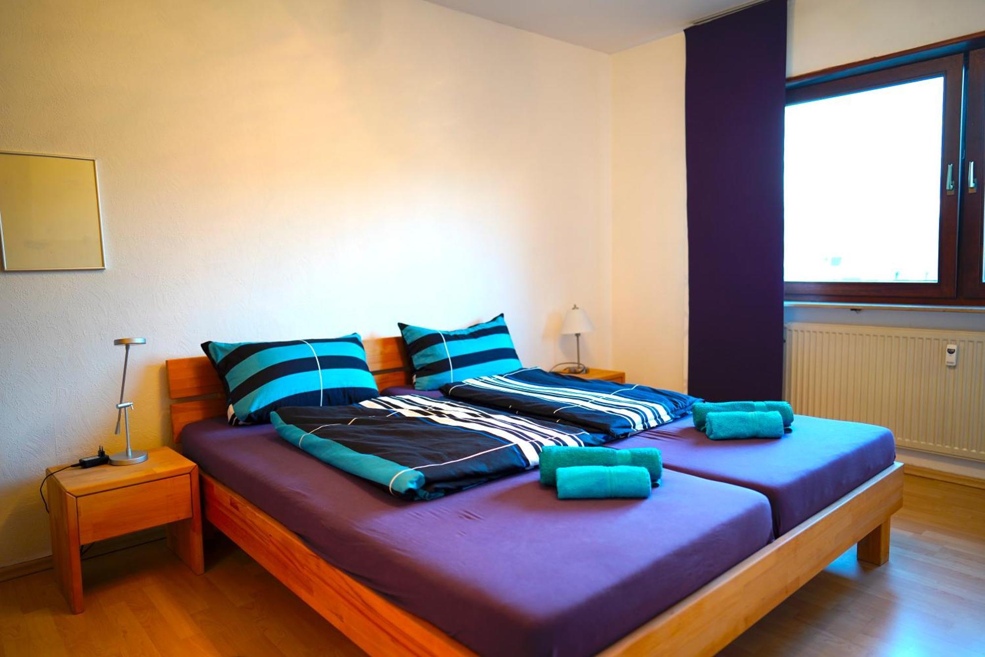 Grosse Ferienwohnung, Apartment In Leimen Wehome Komfort Exteriör bild